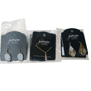 Lot Of 40 Jasmine Gold Tone Earrings Set